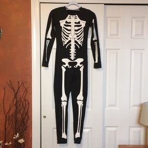 tipsy elves skeleton